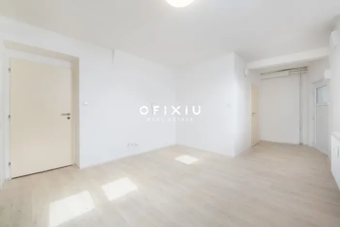Pronájem bytu 2+kk, Brno, Hostislavova, 40 m2