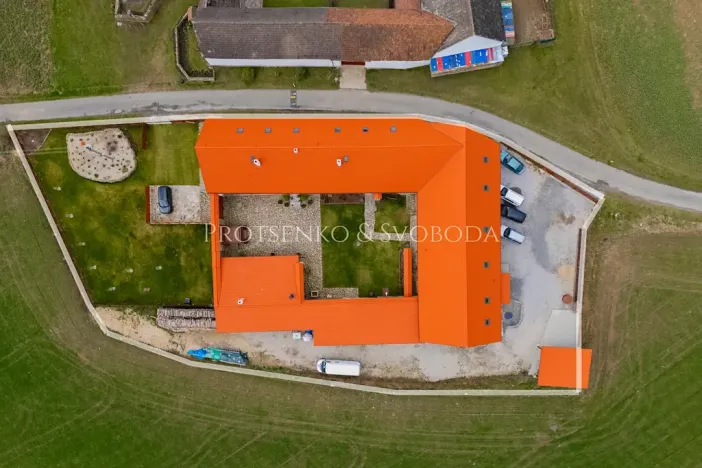 Prodej rodinného domu, Sedlečko u Soběslavě, 926 m2