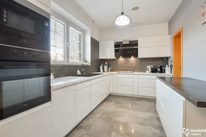 Prodej rodinného domu, Olomouc, Družstevní, 269 m2