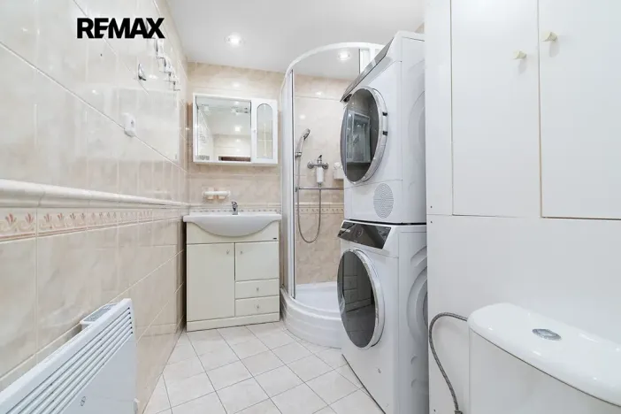 Prodej bytu 3+1, Horní Bříza, Jedlová, 61 m2