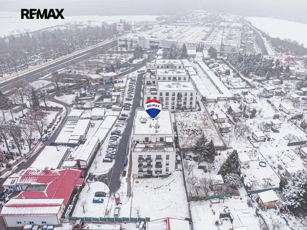 Pronájem bytu 1+kk, Plzeň, V Zahrádkách, 39 m2