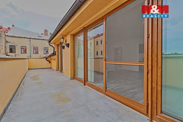 Pronájem bytu 2+kk, Čáslav - Čáslav-Staré Město, nám. Jana Žižky z Trocnova, 65 m2