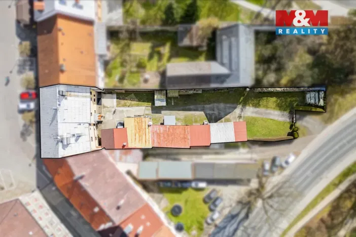 Prodej rodinného domu, Doksy, náměstí Republiky, 235 m2