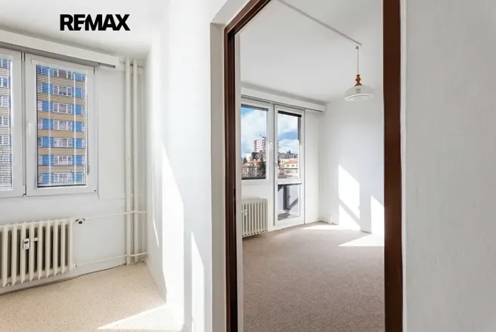 Prodej bytu 3+1, Praha - Malešice, Počernická, 72 m2