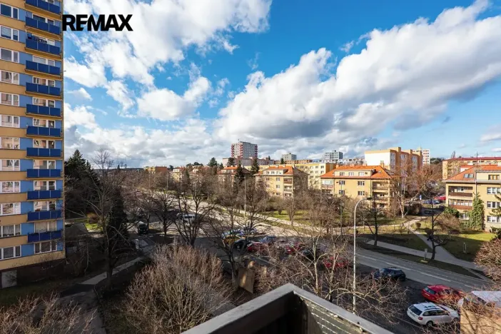 Prodej bytu 3+1, Praha - Malešice, Počernická, 72 m2