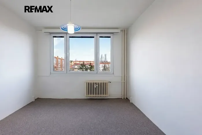 Prodej bytu 3+1, Praha - Malešice, Počernická, 72 m2