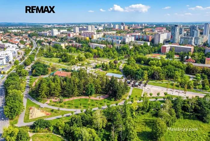 Prodej bytu 3+1, Praha - Malešice, Počernická, 72 m2