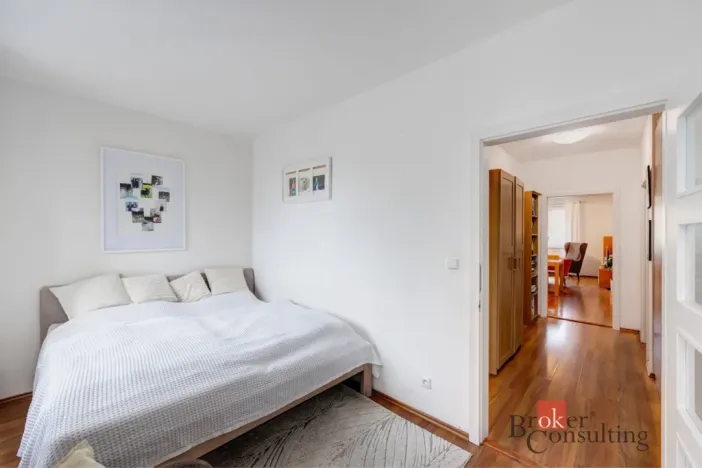 Prodej bytu 3+kk, Praha - Zbraslav, Jiřího Mašína, 82 m2