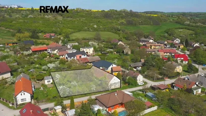 Prodej rodinného domu, Dobrovice, 180 m2