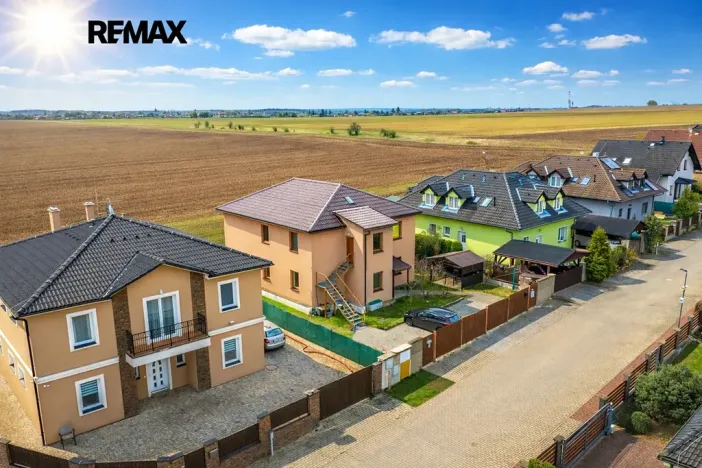 Pronájem bytu 4+1, Líbeznice, Nedvědova, 118 m2