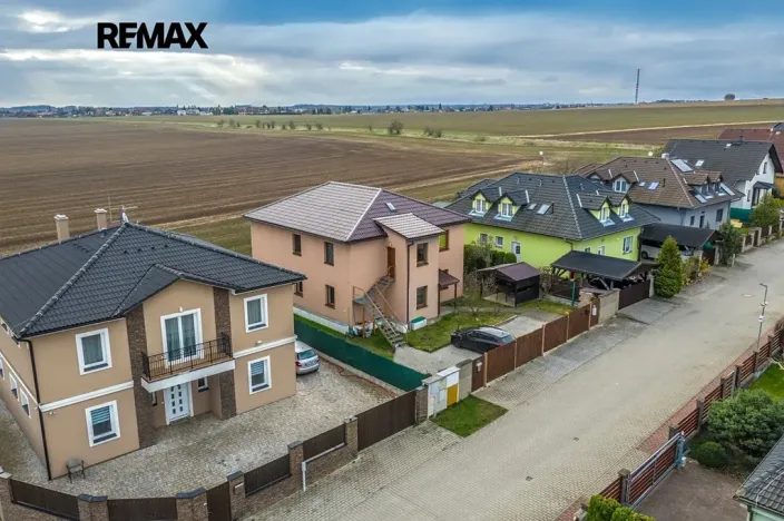 Pronájem bytu 4+1, Líbeznice, Nedvědova, 118 m2