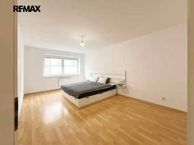 Pronájem bytu 3+kk, Praha - Holešovice, Přístavní, 101 m2