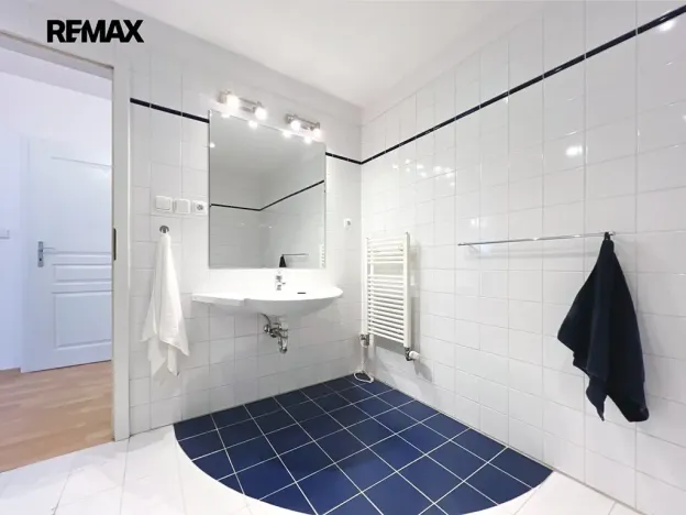 Pronájem bytu 3+kk, Praha - Holešovice, Přístavní, 101 m2