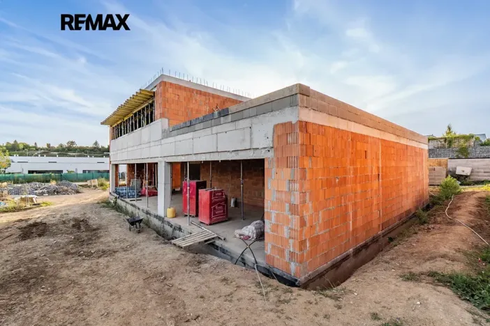 Prodej vily, Praha - Lysolaje, K Housličkám, 310 m2