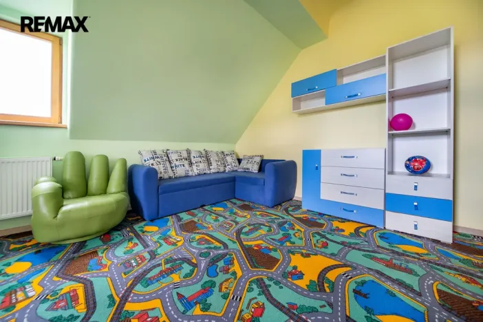 Pronájem bytu 6+kk a větší, Karlovy Vary, Na Vyhlídce, 145 m2