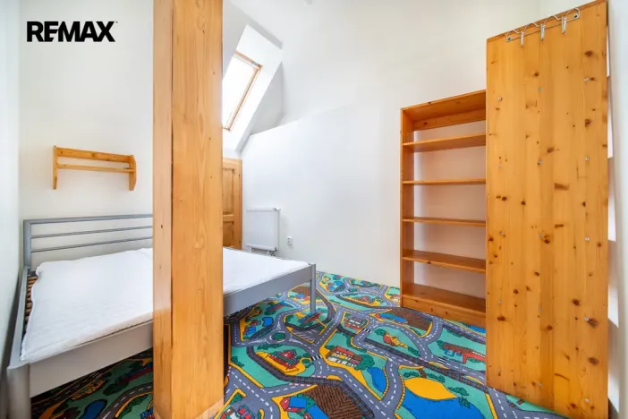 Pronájem bytu 6+kk a větší, Karlovy Vary, Na Vyhlídce, 145 m2