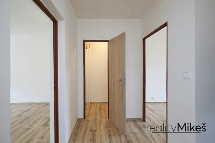 Pronájem bytu 3+1, Železný Brod, Na Vápence, 73 m2