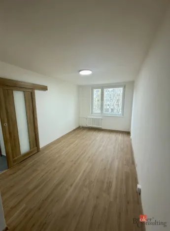 Pronájem bytu 2+kk, Louny, Školní, 40 m2