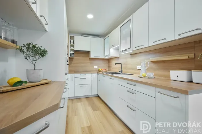 Prodej bytu 4+1, Praha - Stodůlky, Kovářova, 110 m2