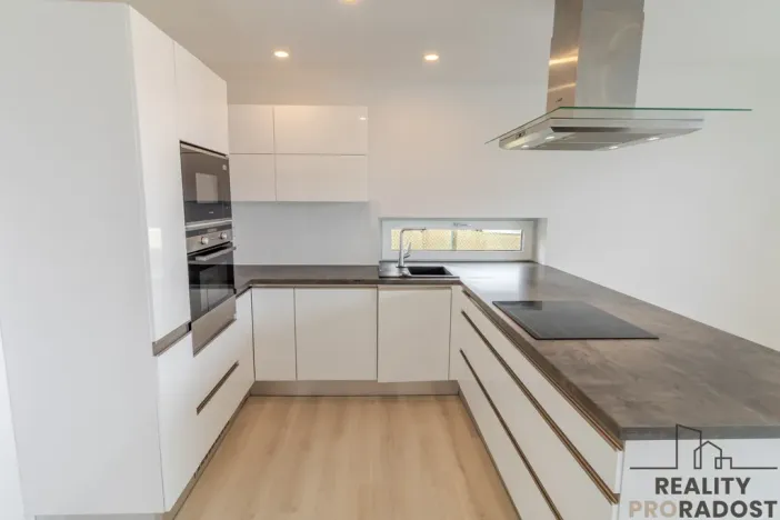 Prodej rodinného domu, Všechovice, 191 m2