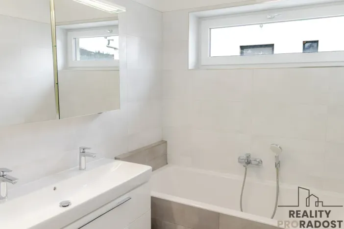 Prodej rodinného domu, Všechovice, 191 m2