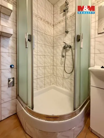 Pronájem bytu 2+1, Hradec Králové - Slezské Předměstí, Uhelná, 55 m2