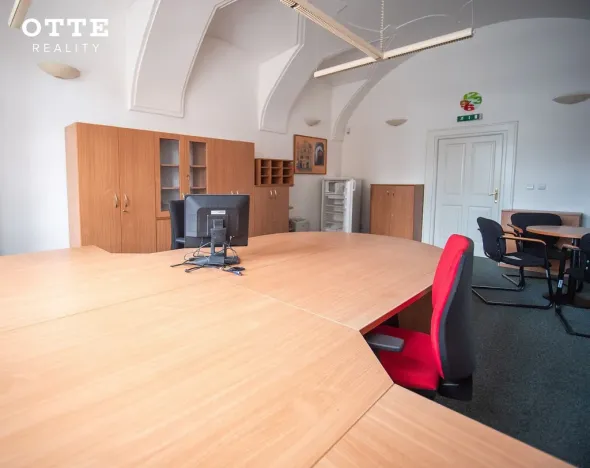Pronájem kanceláře, Plzeň, náměstí Republiky, 247 m2