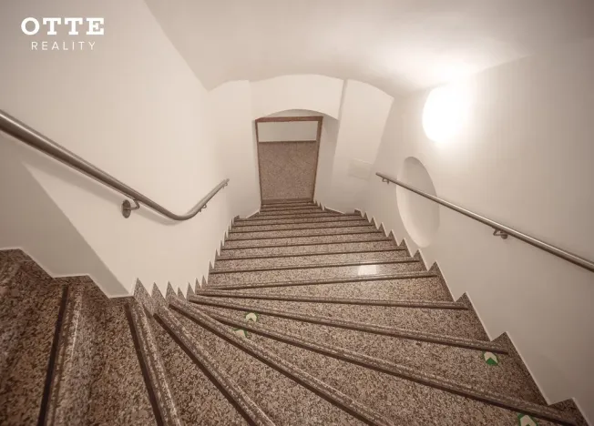 Pronájem kanceláře, Plzeň, náměstí Republiky, 247 m2