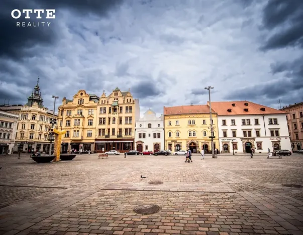 Pronájem kanceláře, Plzeň, náměstí Republiky, 247 m2