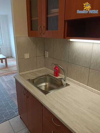 Pronájem bytu 2+kk, Praha - Záběhlice, Dunická, 45 m2