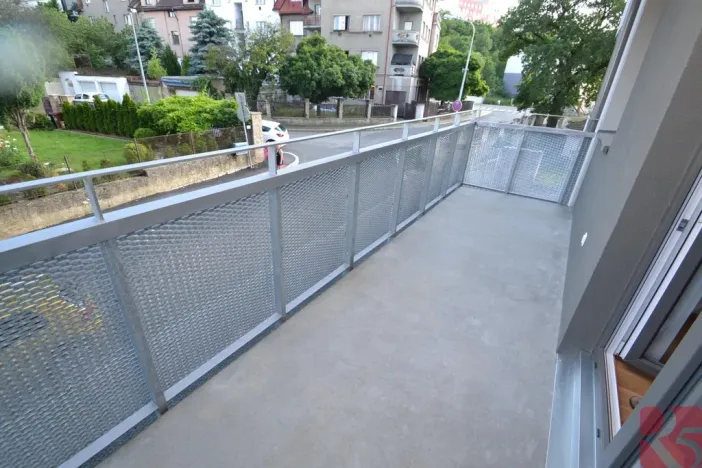 Pronájem bytu 2+kk, Praha - Michle, Hadovitá, 53 m2