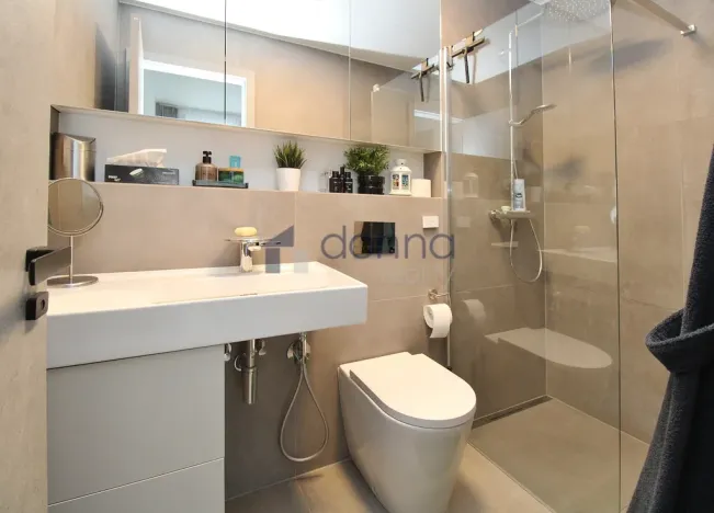 Pronájem bytu 3+kk, Praha, Křižíkova, 105 m2