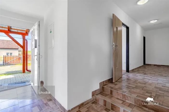 Prodej bytu 3+1, Hlohová, 92 m2