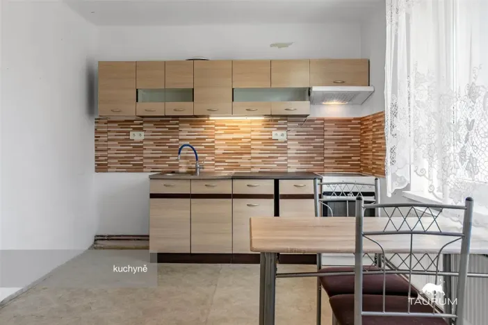 Prodej bytu 2+1, Hlohová, 64 m2