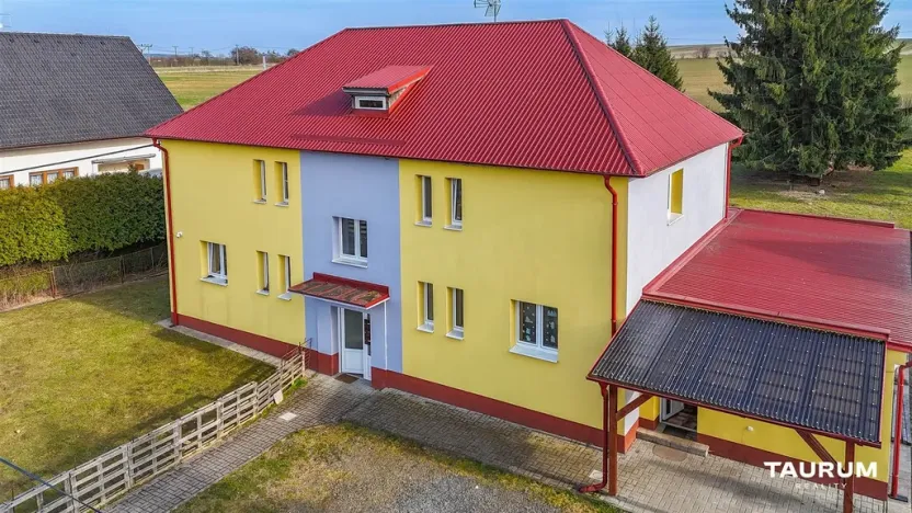 Prodej bytu 2+1, Hlohová, 64 m2