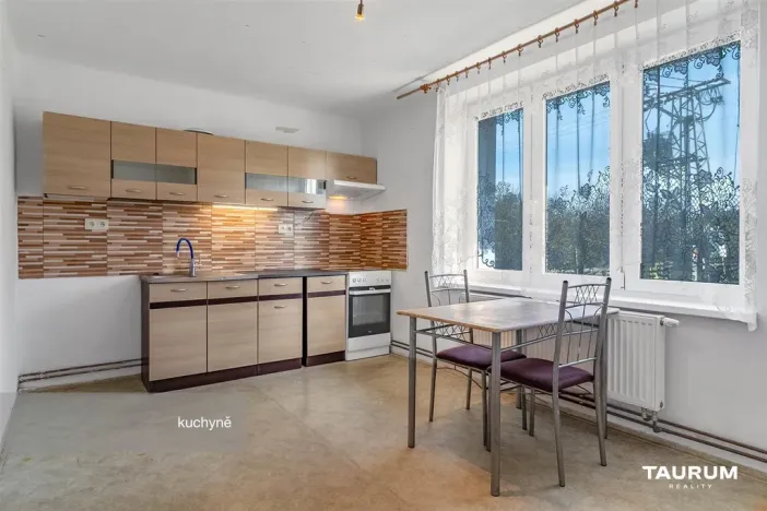 Prodej bytu 2+1, Hlohová, 64 m2