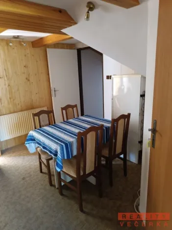 Pronájem bytu 4+1, Kamýk nad Vltavou, 75 m2