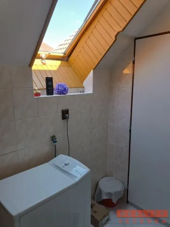 Pronájem bytu 4+1, Kamýk nad Vltavou, 75 m2