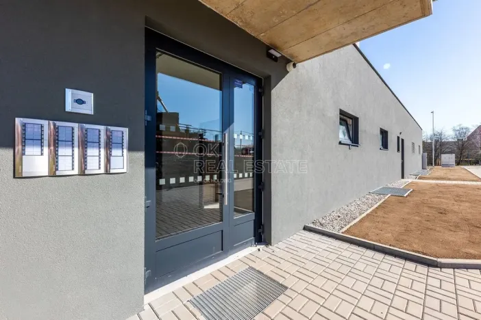 Pronájem bytu 2+kk, Plzeň, Františka Kováříka, 45 m2