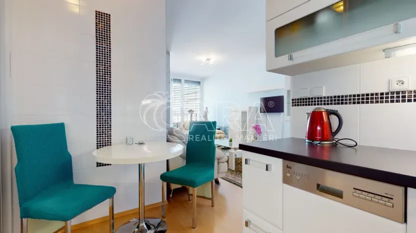 Pronájem bytu 2+kk, Králův Dvůr, Na Horizontu, 44 m2