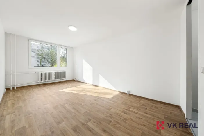 Prodej bytu 2+kk, Praha - Kobylisy, Šimůnkova, 47 m2