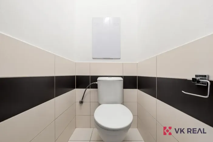 Prodej bytu 2+kk, Praha - Kobylisy, Šimůnkova, 47 m2