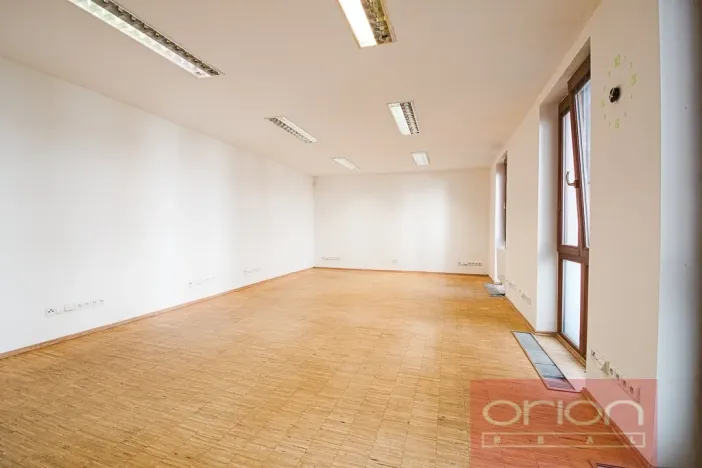 Pronájem kanceláře, Praha - Žižkov, Husitská, 48 m2