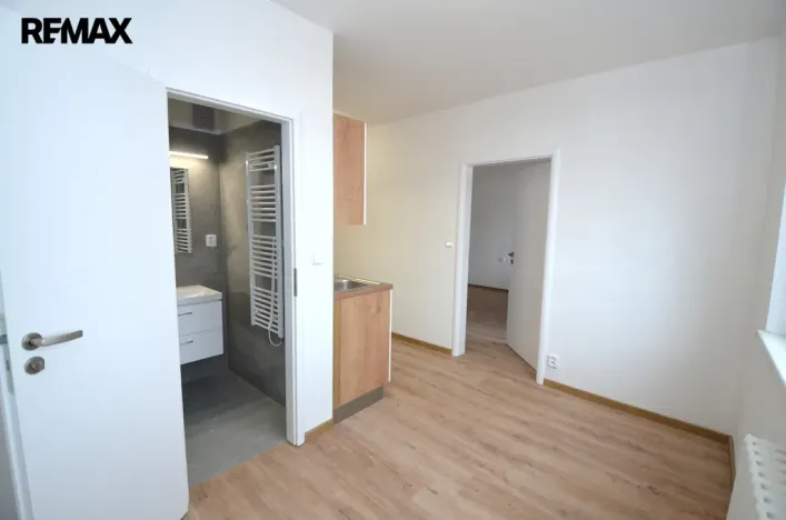 Pronájem bytu 1+1, Kroměříž, Spáčilova, 38 m2