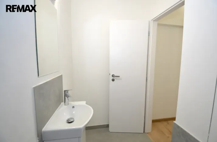 Pronájem bytu 1+1, Kroměříž, Spáčilova, 38 m2