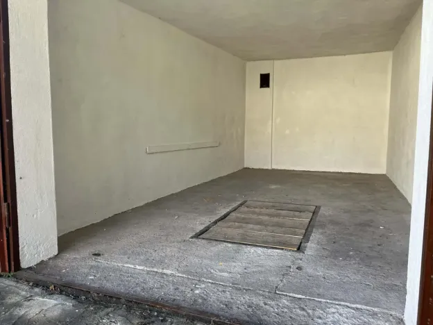 Pronájem garáže, Kolín - Kolín V, Zličská, 18 m2
