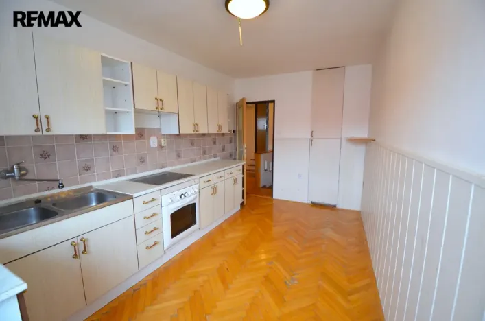 Prodej bytu 4+1, Olomouc, Menšíkova, 163 m2