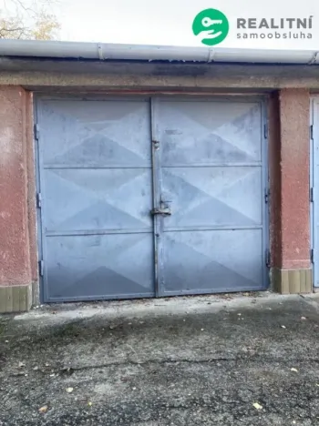 Prodej garáže, Brno, Třískalova, 17 m2