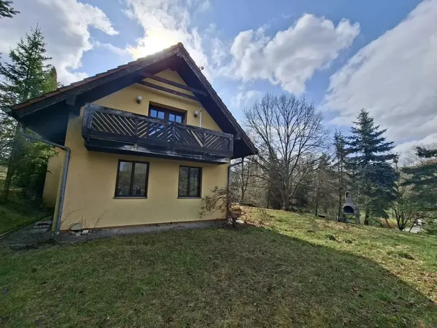 Pronájem vícegeneračního domu, Břestek, 200 m2