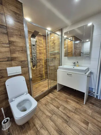 Pronájem bytu 3+1, Chomutov, Březenecká, 82 m2